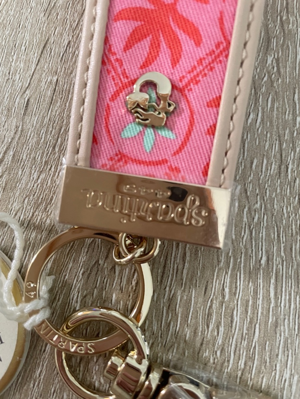 NWT Spartina 449 Coral Pink Floral Wristlet Key & Bag Charm - Picture 2 of 3